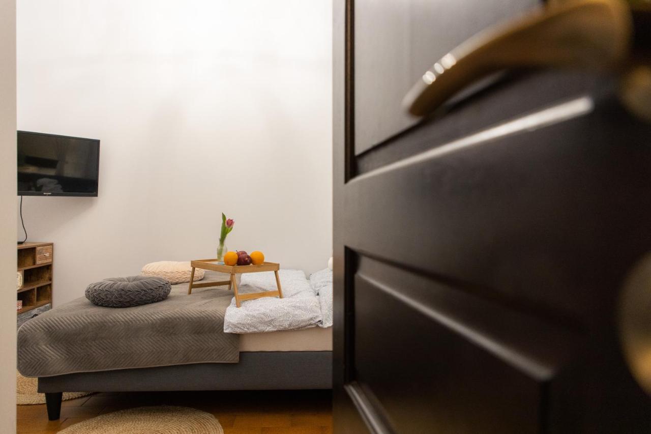 Апартаменты Apartament Centrum Жешув Экстерьер фото